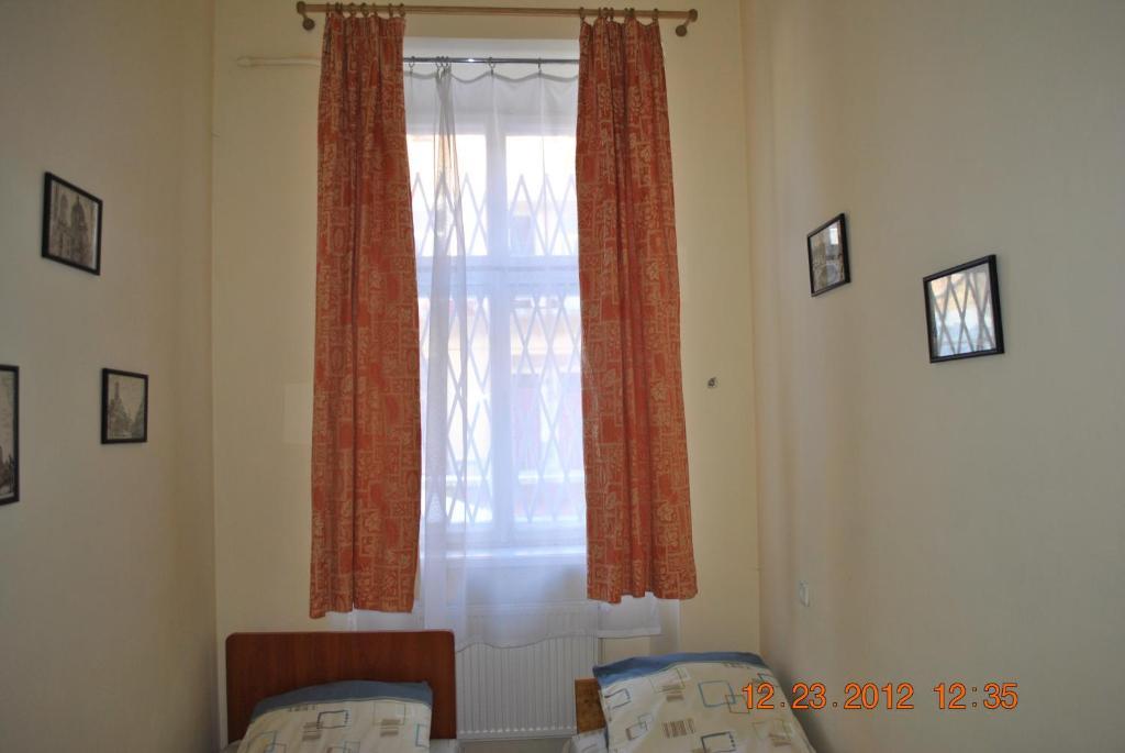 Hostel Comfort Leópolis Habitación foto